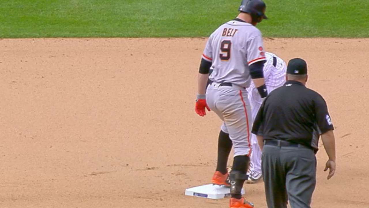 Giants double down to take series from Rockies