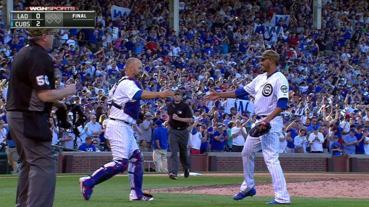 El bullpen brilló y Cachorros blanquearon a Dodgers
