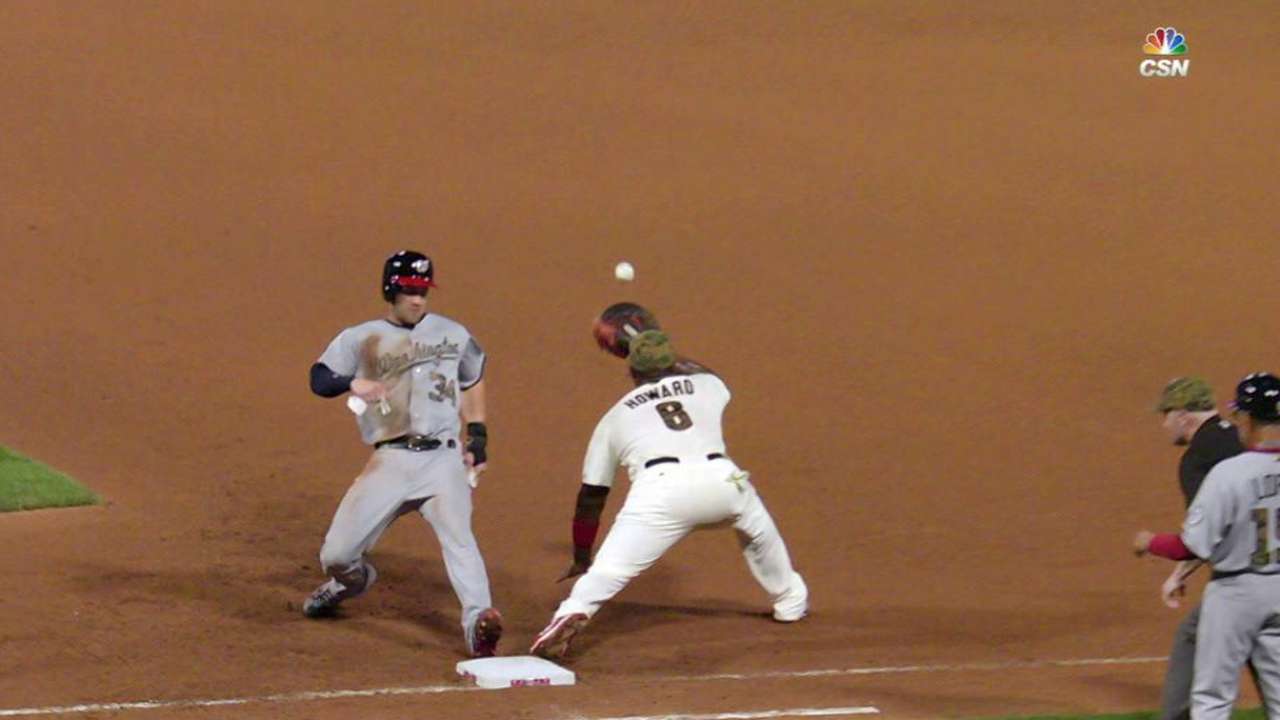 Goeddel nabs Harper from left