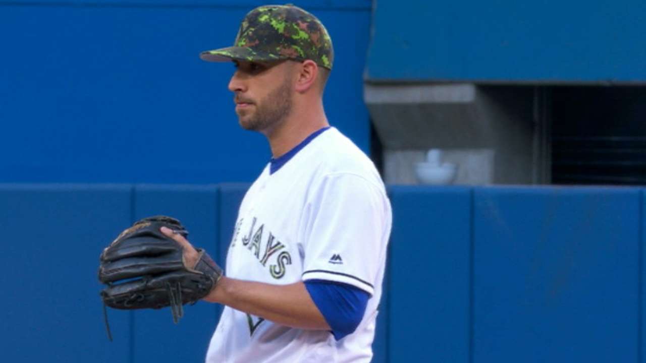 Estrada maniata a Yankees y Toronto sigue al alza