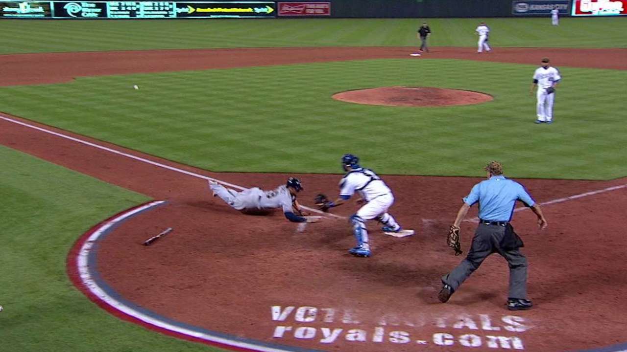Souza Jr.'s RBI single