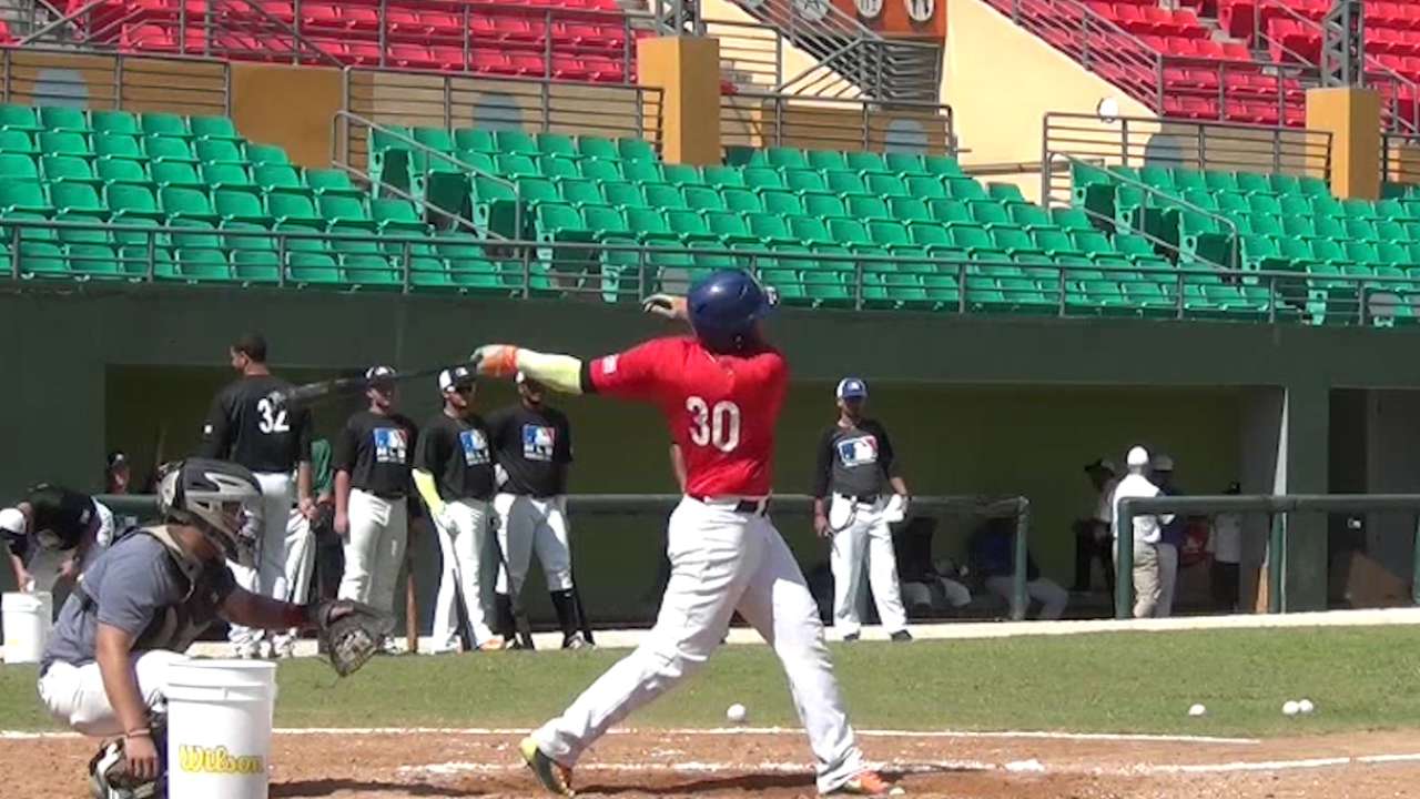 Beltran's academy in PR produces 3 draftees