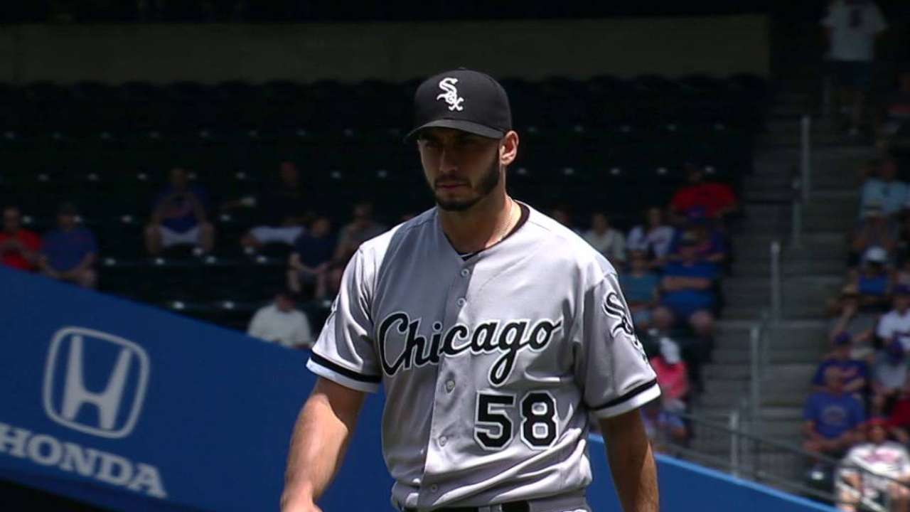 Gonzalez escapes a jam