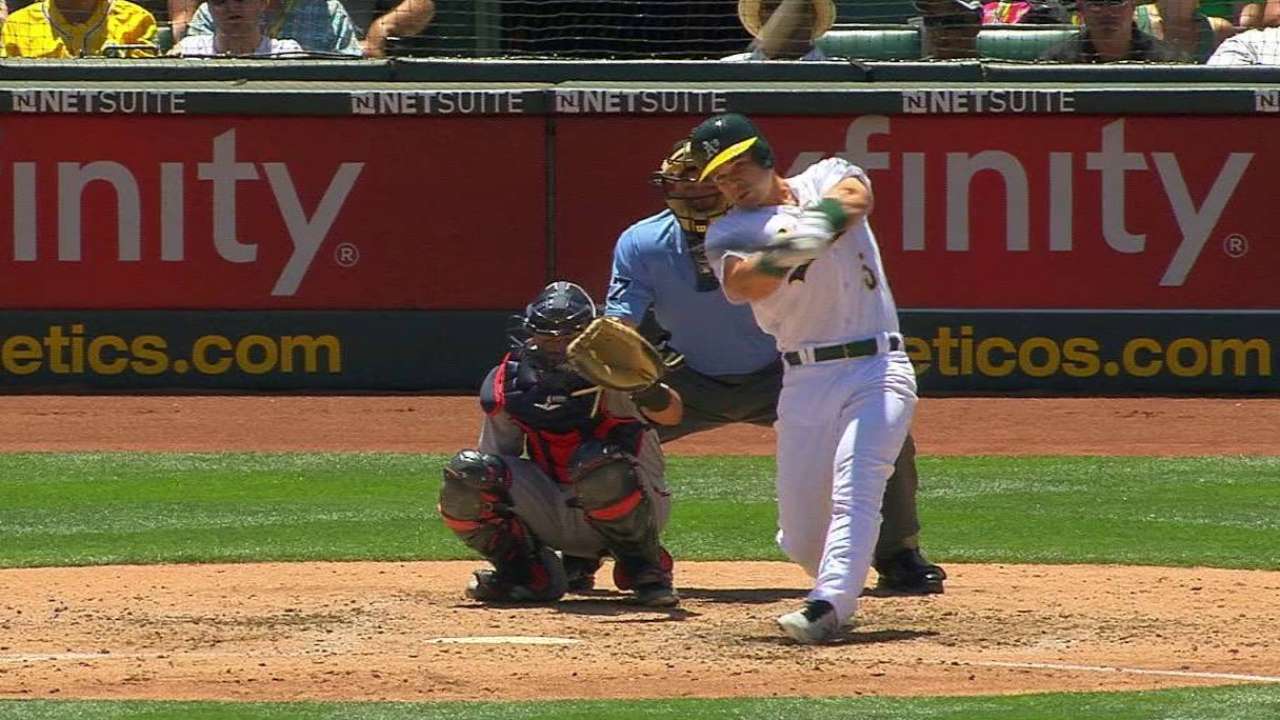 Smolinski's solo homer