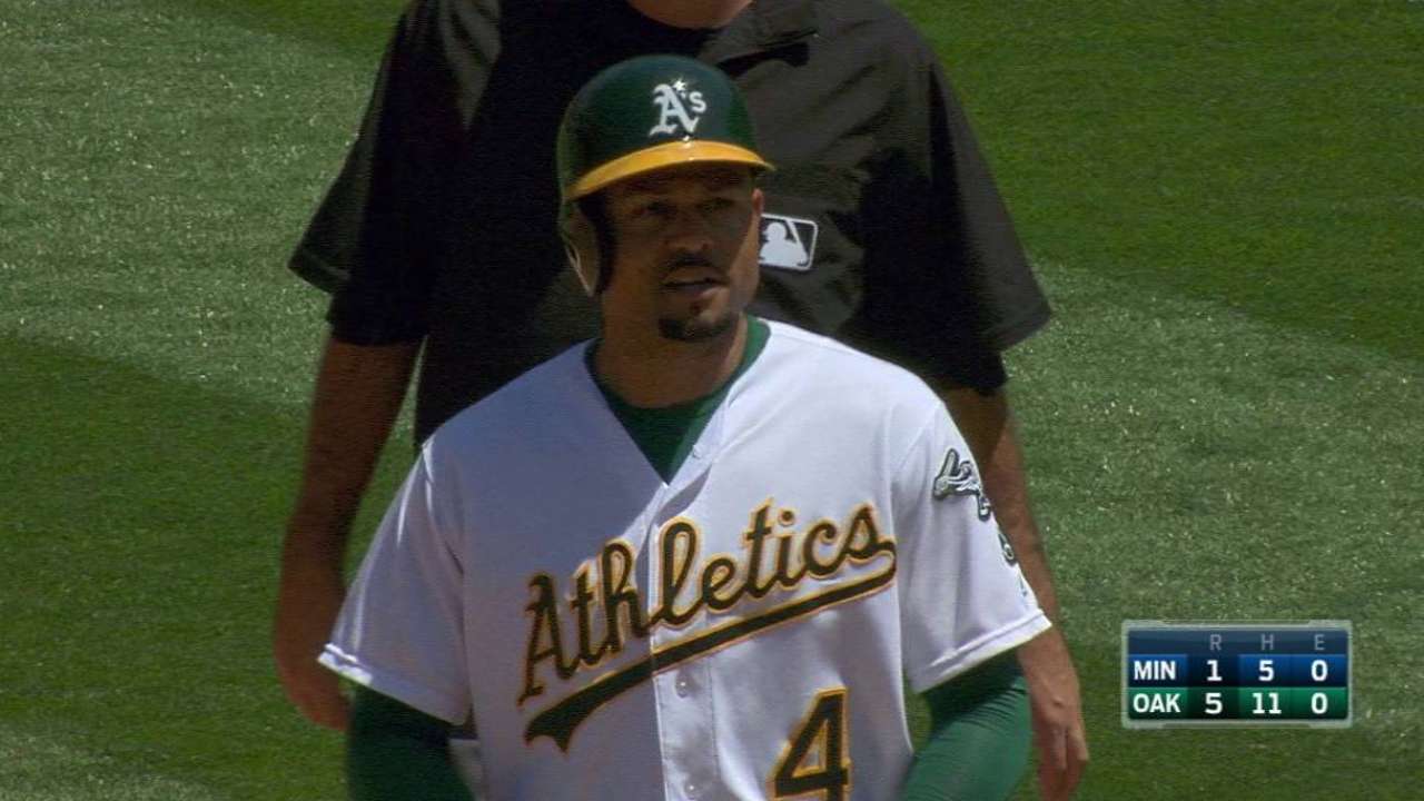 Atléticos barren a Twins detrás de Manea, Valencia
