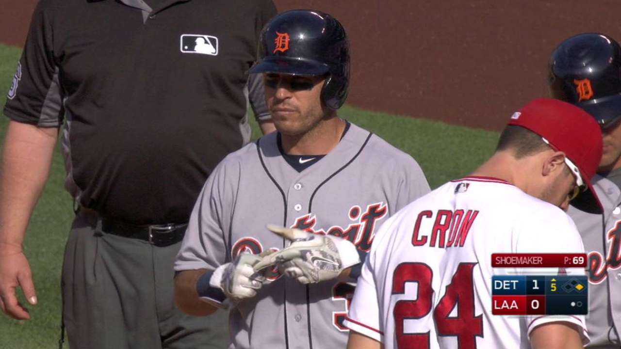 Kinsler's RBI single
