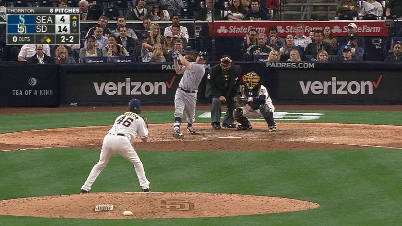 Smith's RBI double to right