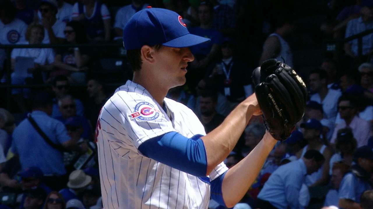 Hendricks' three-hit gem