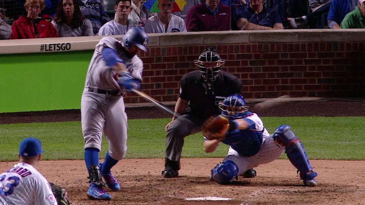 Dodgers frenan racha de Arrieta; se imponen a Cubs