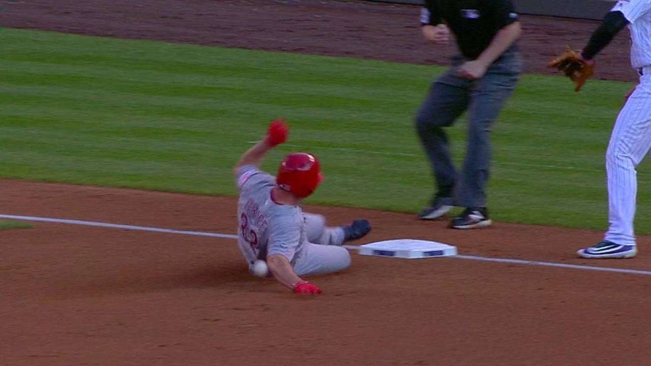 Bruce plates Votto with a triple