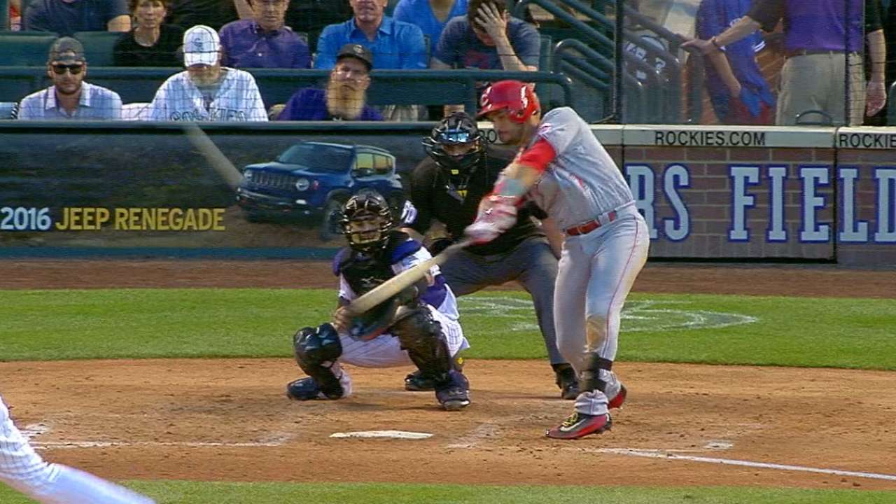 Reds score six in the 5th
