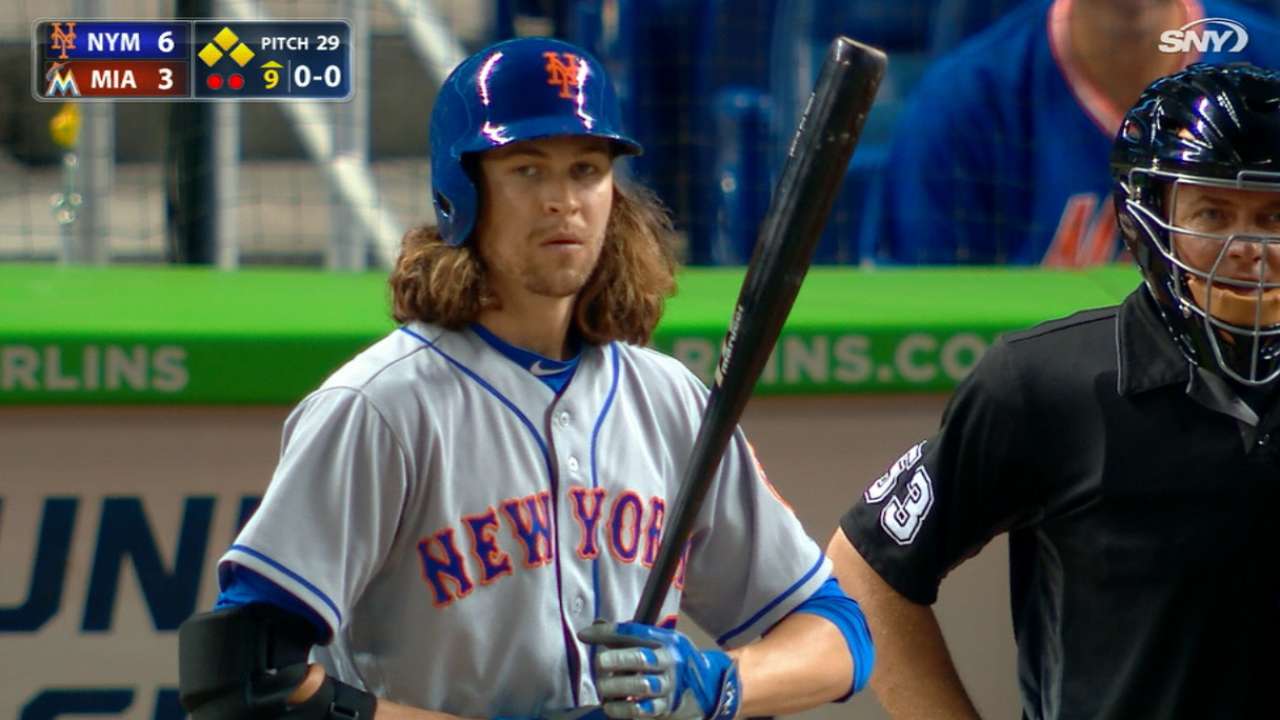 deGrom pinch hits in the 9th