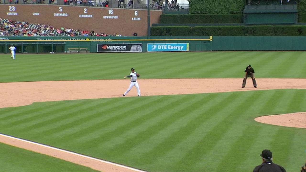 Iglesias' diving stop