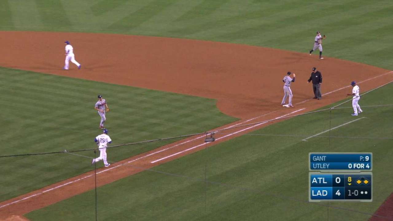 Gant gets Utley to end inning
