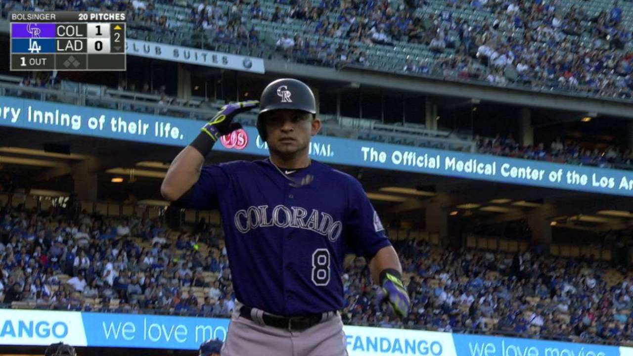 Parra, Story jonronean y Rockies doblegan a Dodgers