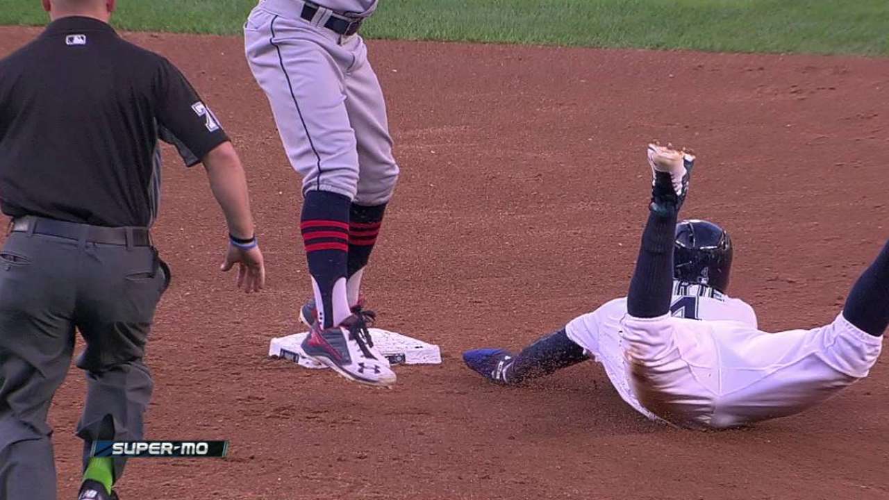 Marte swipes second