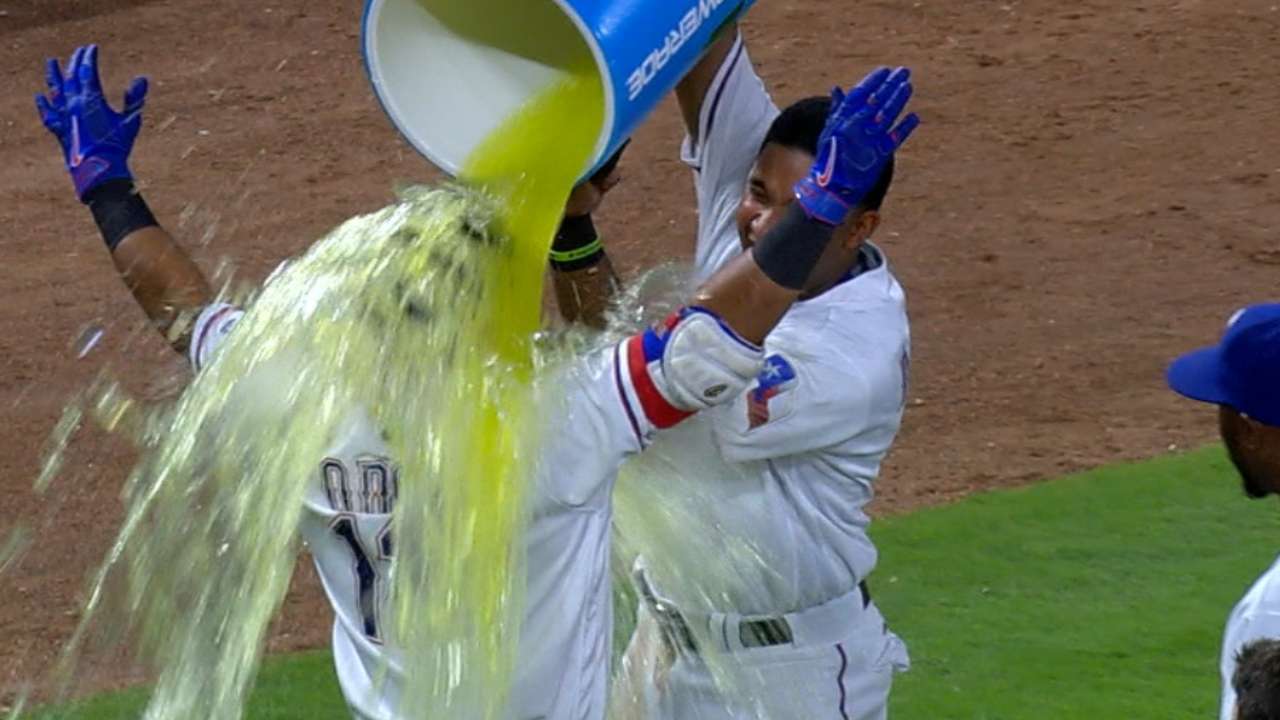Odor's three-RBI game