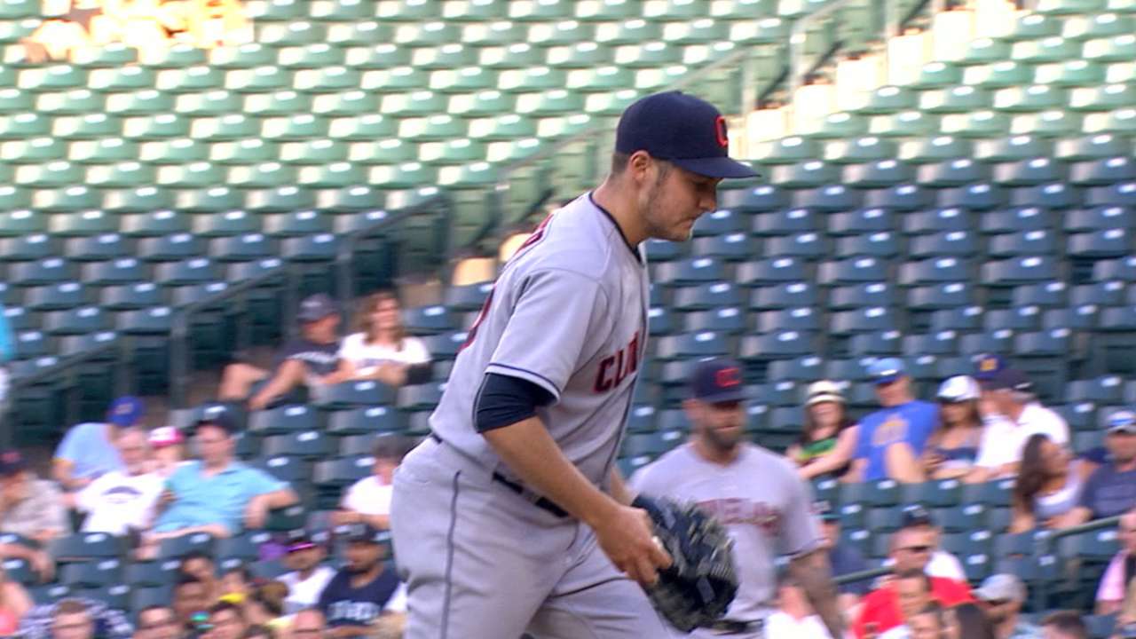 Bauer K's 10 to earn win