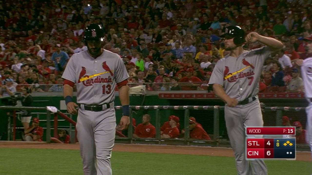 Peralta makes strong season debut at third