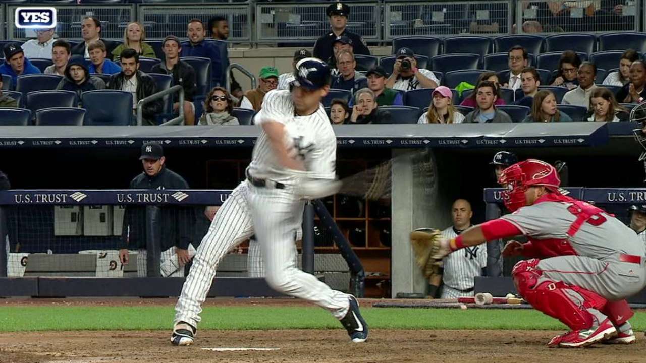 Ellsbury reaches on an error