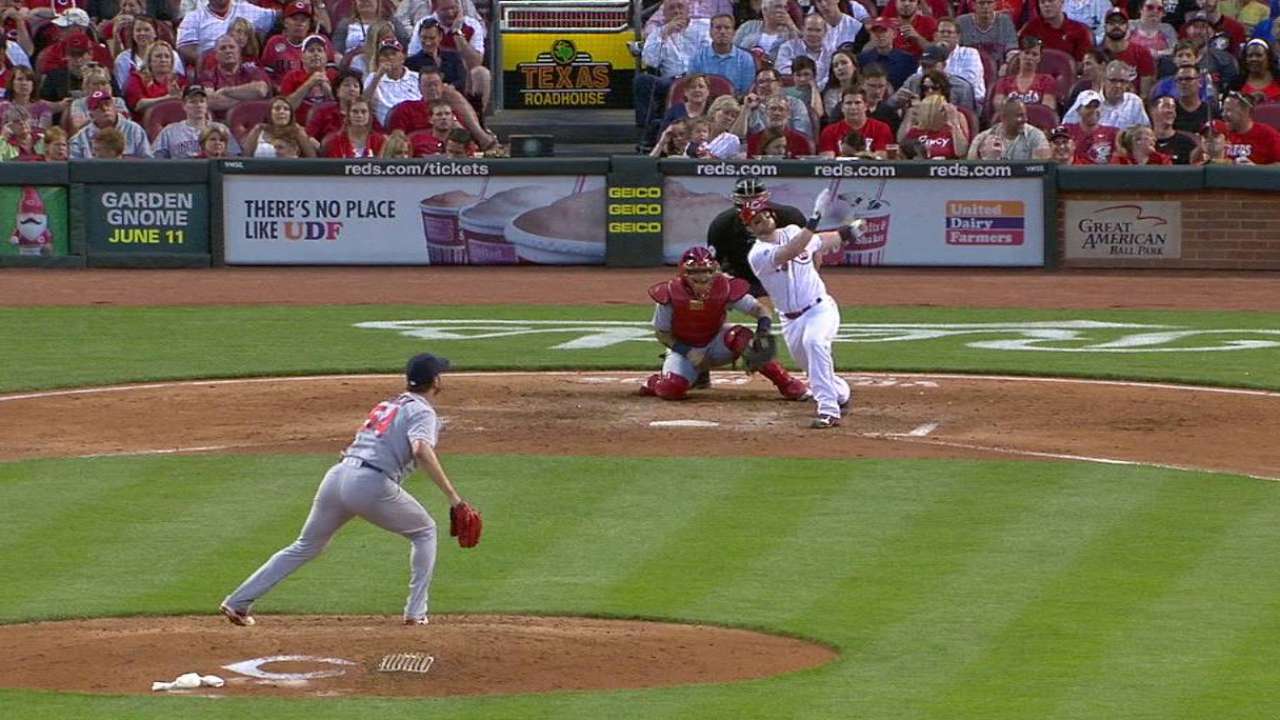 Barnhart's solo home run