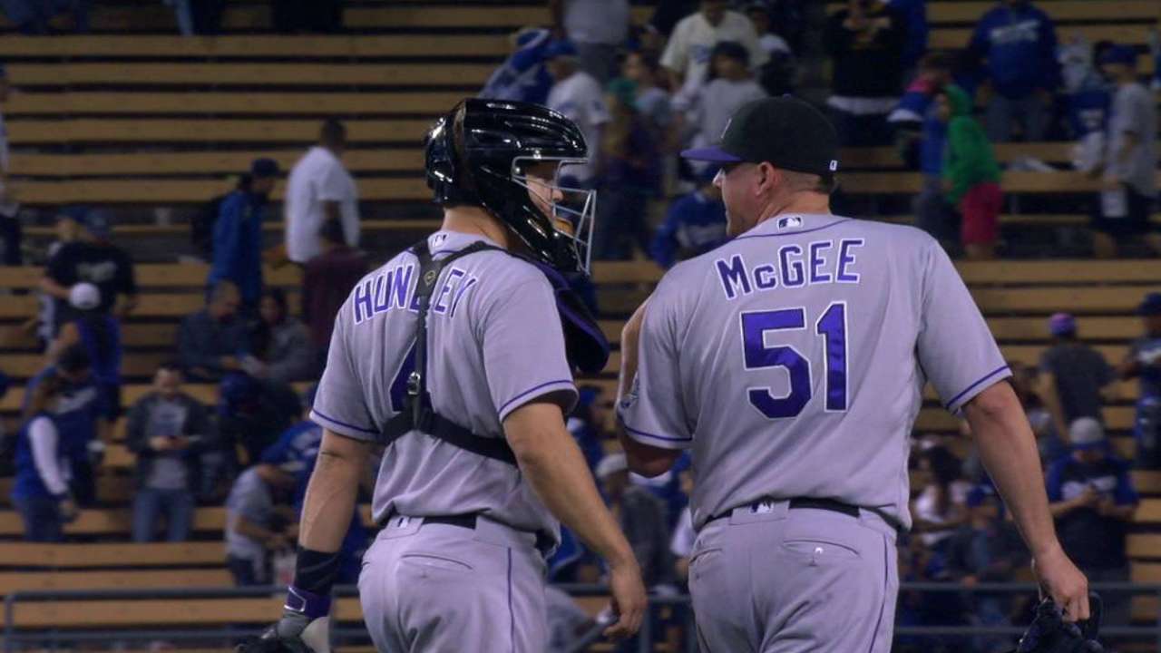 McGee to 15-day DL with left MCL sprain
