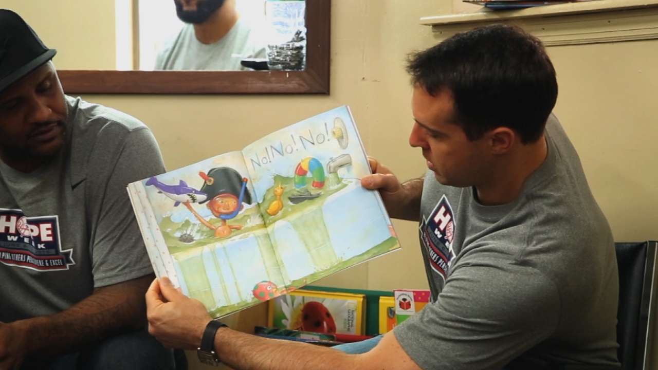 Yanks join 'Barbershop Books' for HOPE Week