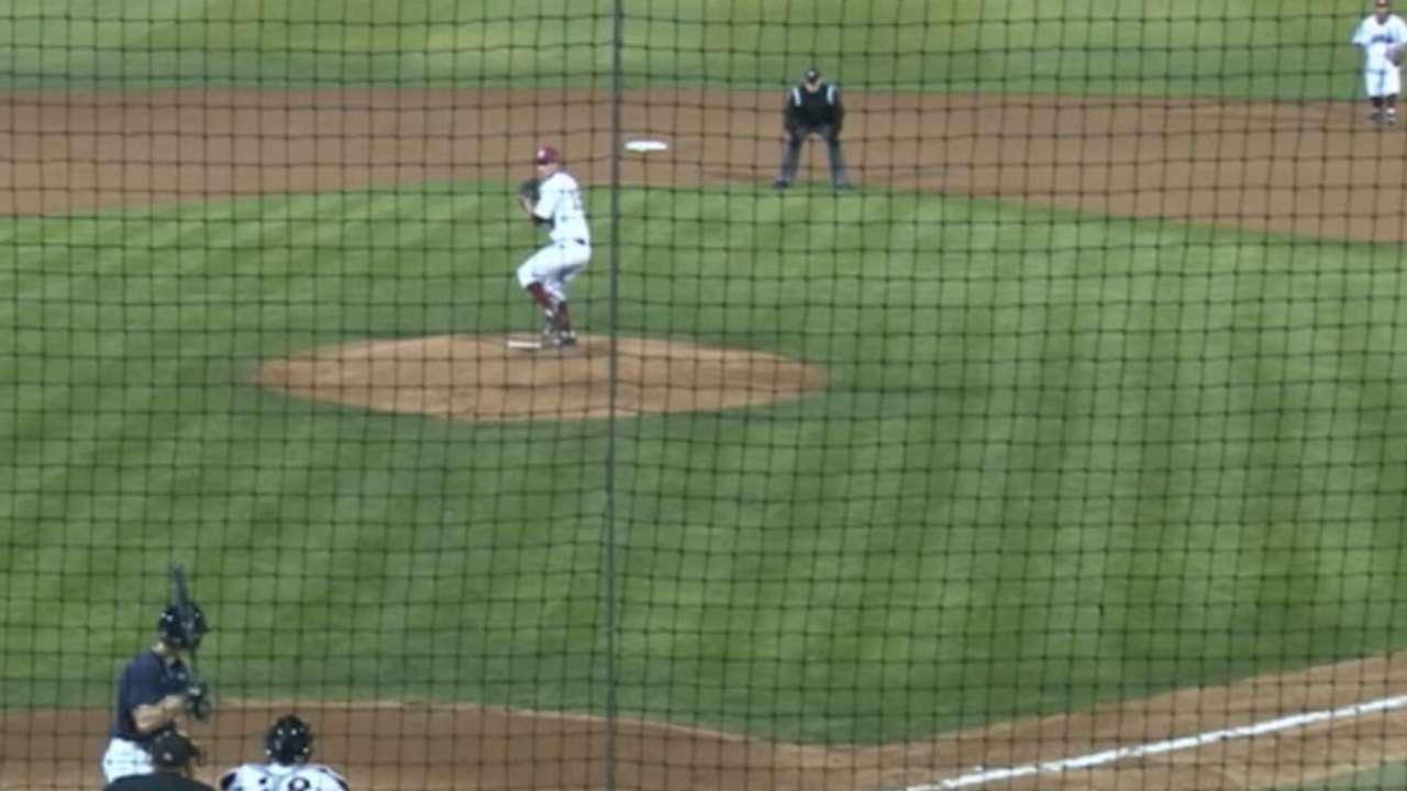 Dodgers agree with 2nd-round pick White, 6th-rounder Robinson