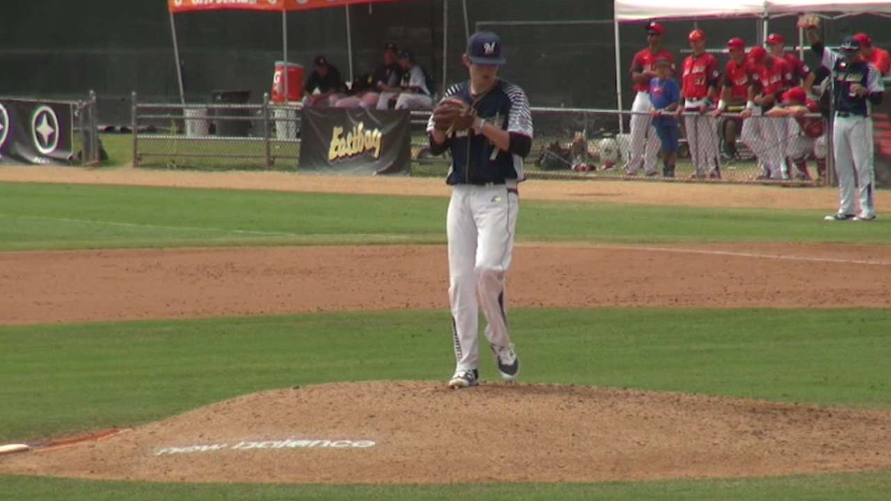 Yanks' Day 2 evenly split between arms, bats