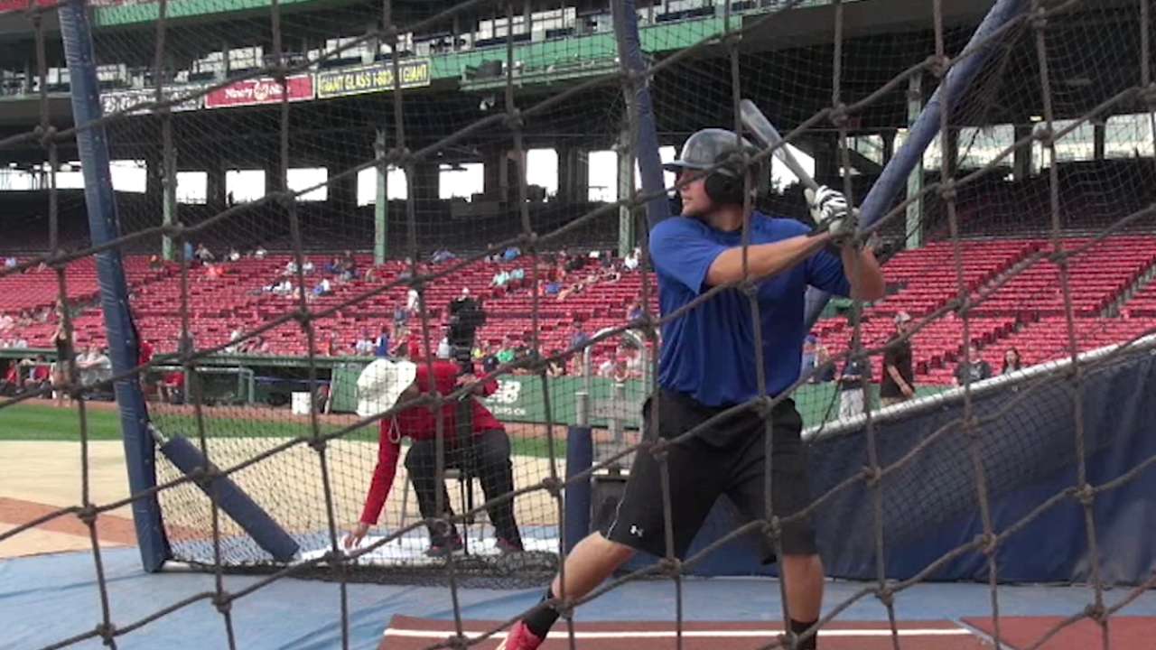 Mets open Day 2 by taking Louisville 3B Tiberi