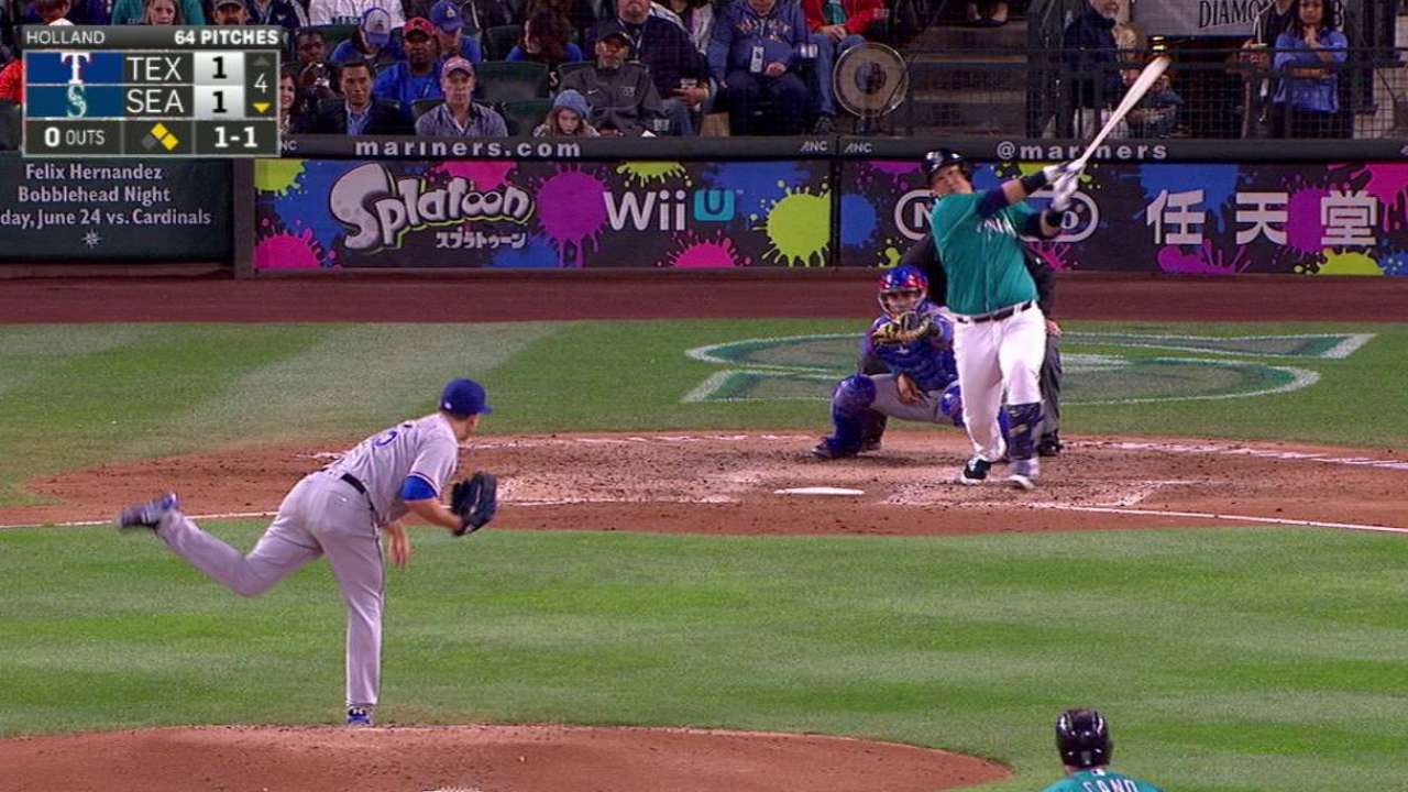 Marineros superan a Rangers con 2 jonrones de Lee