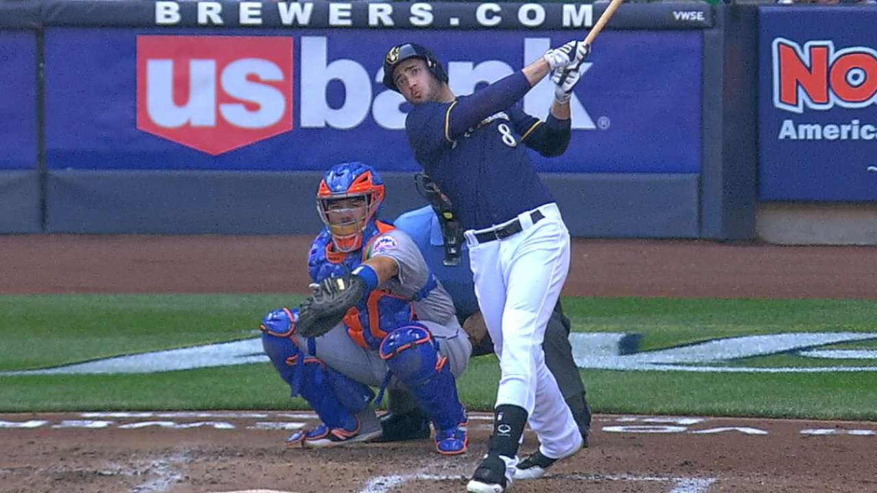 Braun hits 2 of Crew's 5 HRs to top Mets