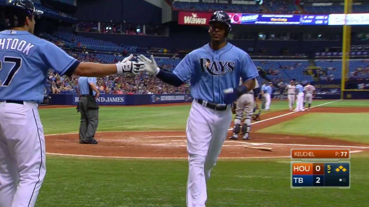 Jennings scores on an error