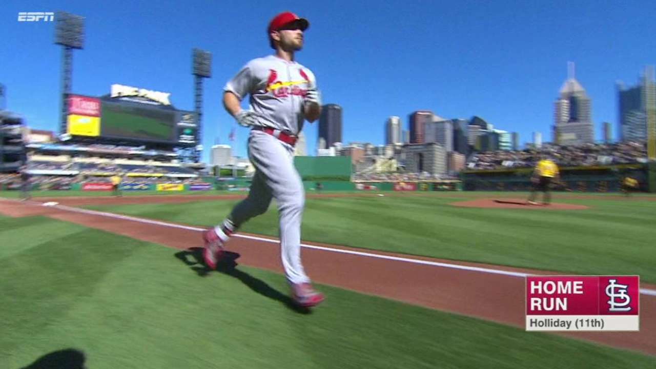Holliday's power stroke continues to spark Cards