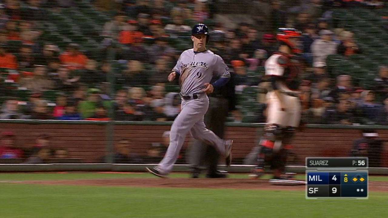 Villar leads Brewers offense in loss to Giants