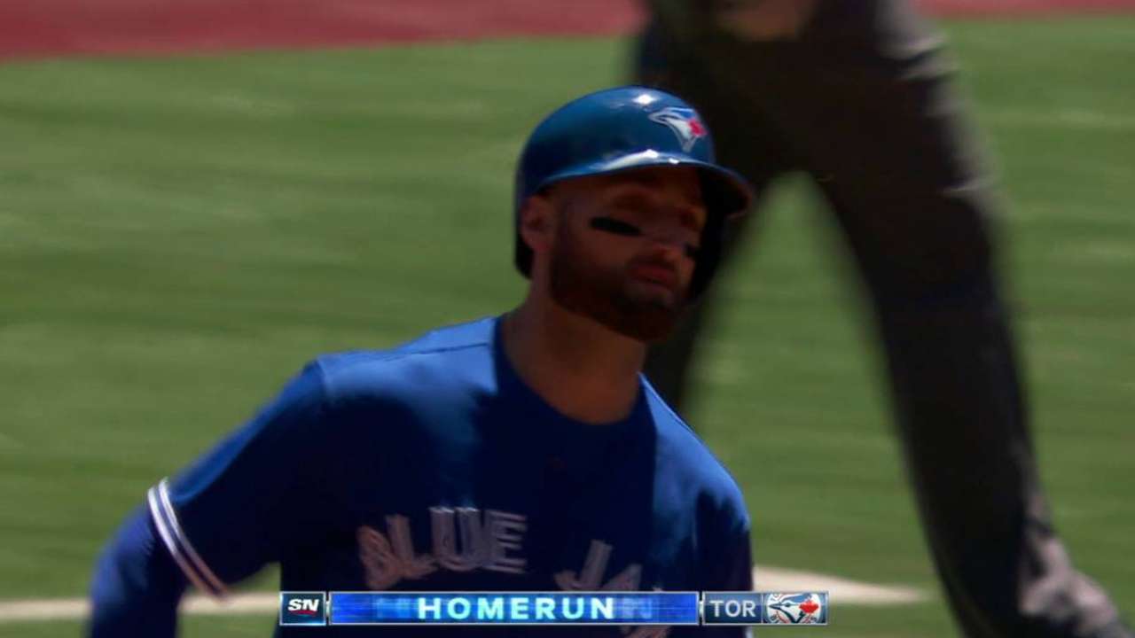 Pillar's towering solo homer