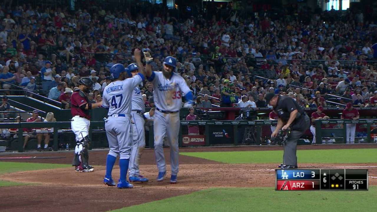 Van Slyke backs Kershaw to edge D-backs