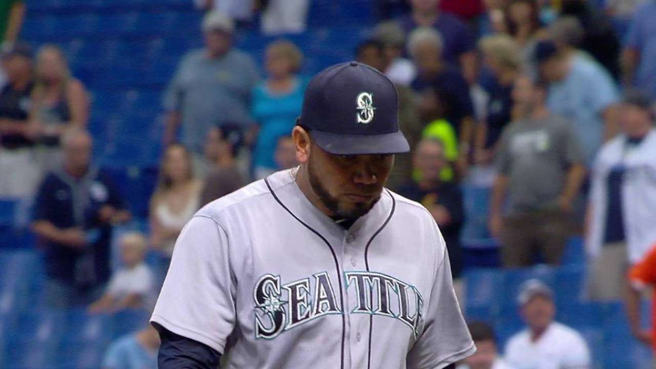 Benoit gets out of a jam
