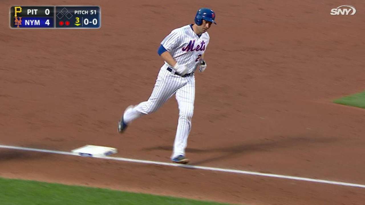 Walker y Conforto apoyan a Colón en triunfo de Mets