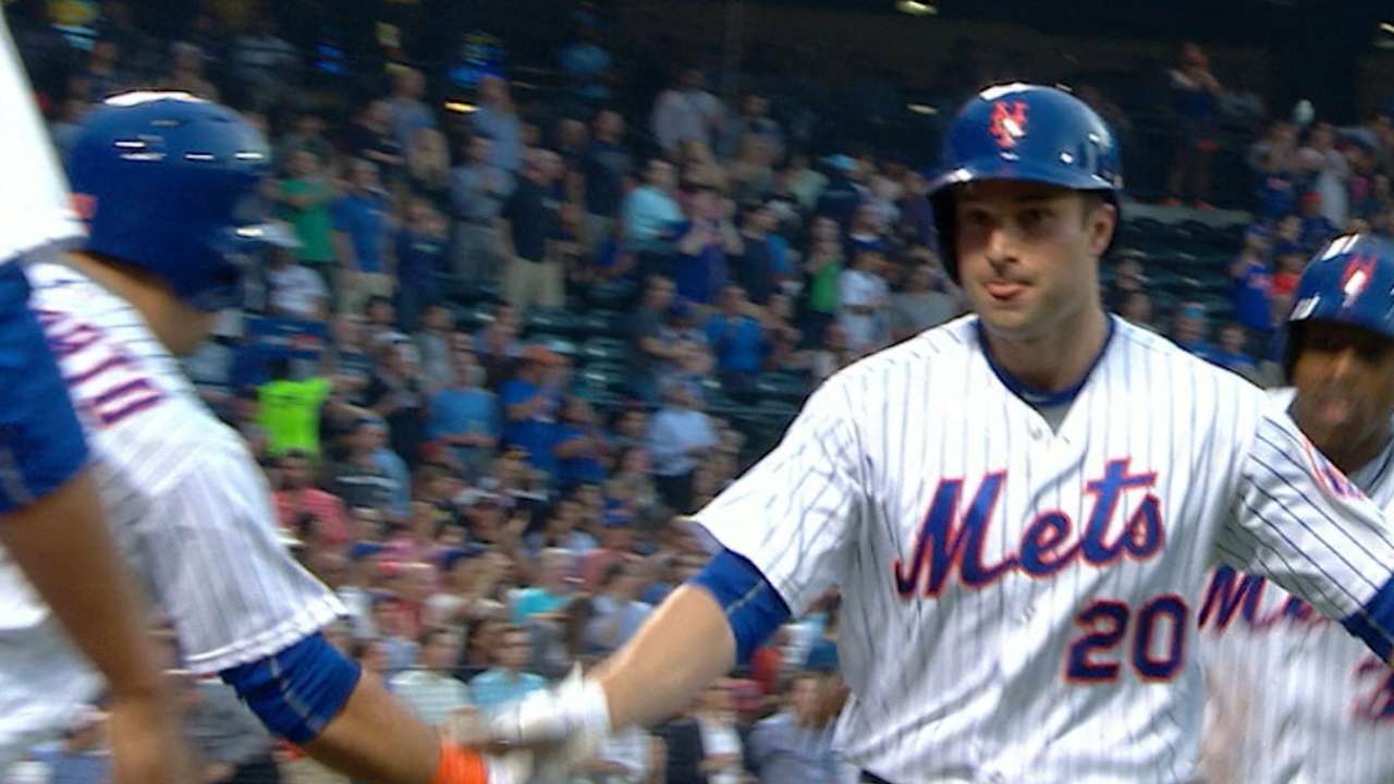 Walker, Conforto go back-to-back