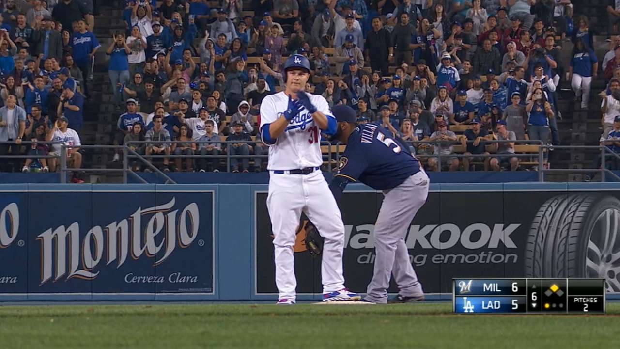 Broxton frustrated over back-to-back miscues