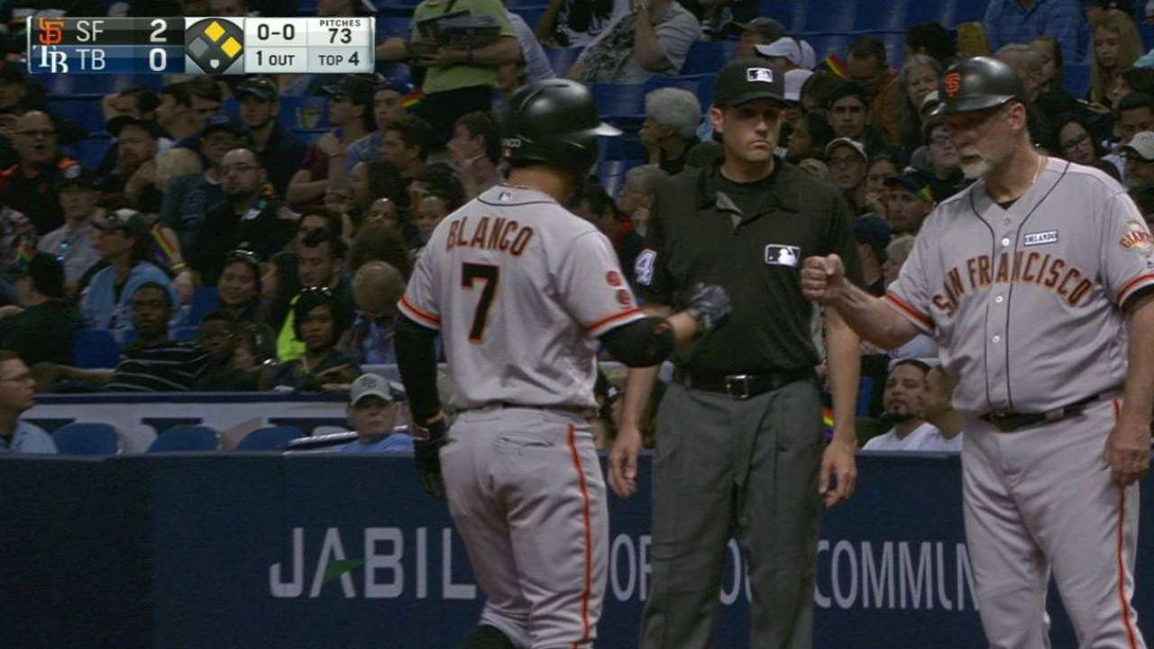 Samardzija limita a Rays a 4 hits, Gigantes ganan