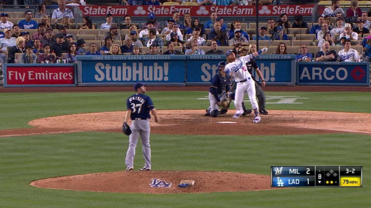 Turner's game-tying blast
