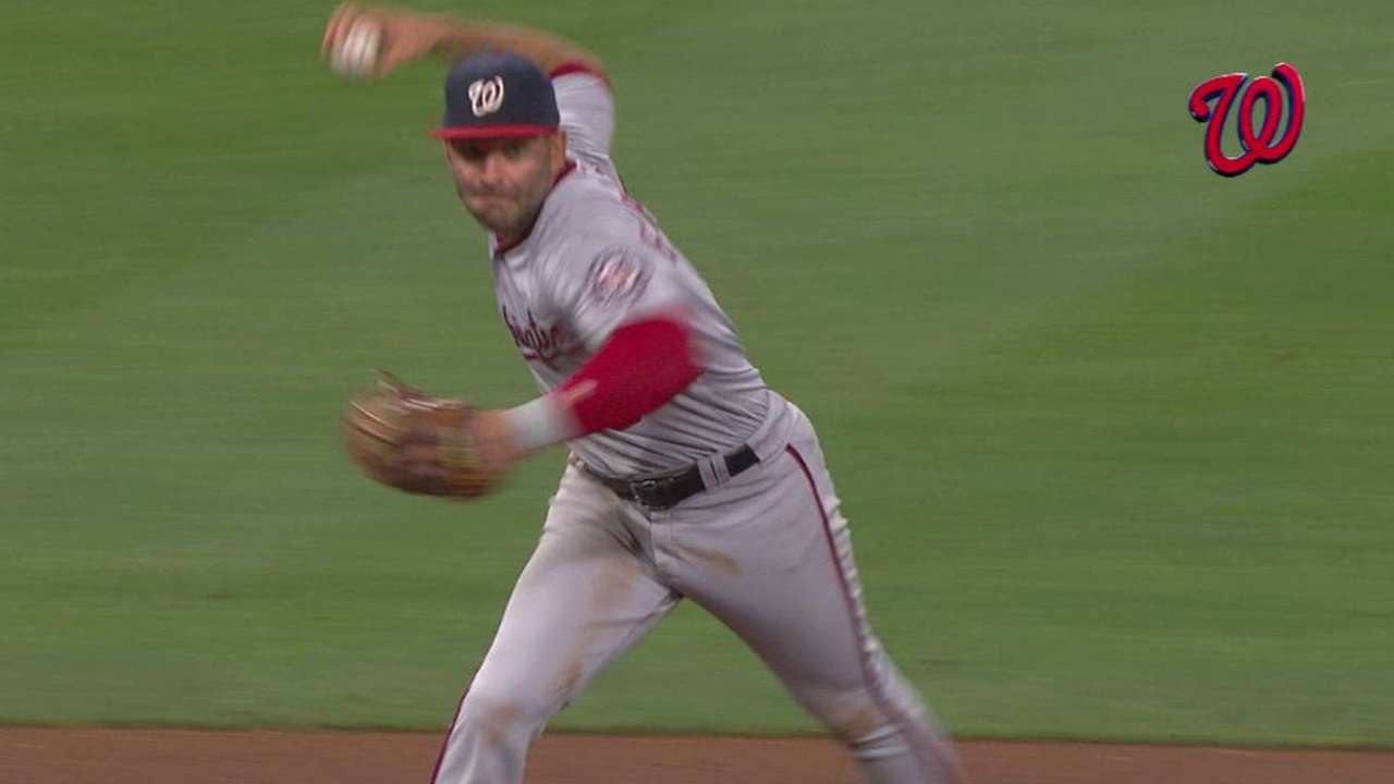 Angels sign Petit to Minor League contract