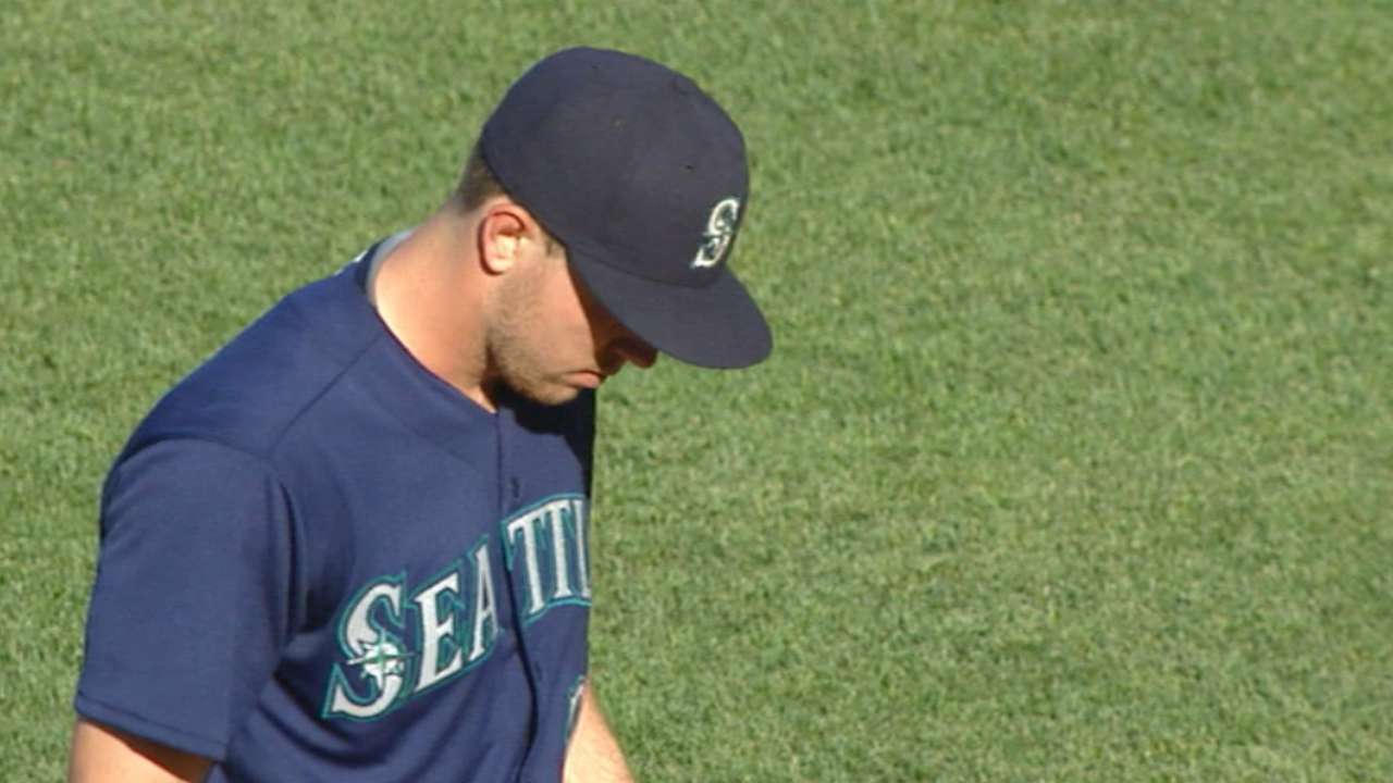 Despite loss, Sampson calls debut 'awesome'