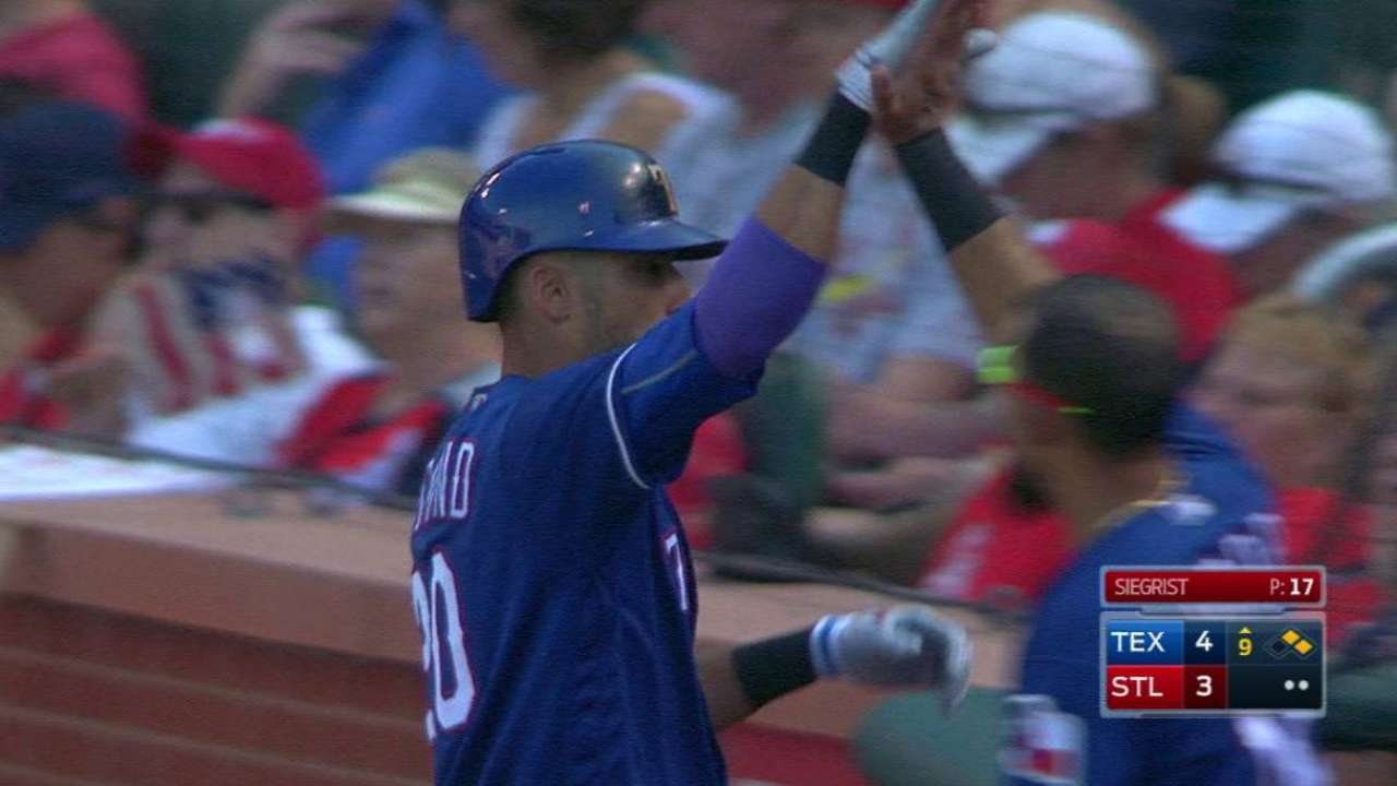 Rangers emboscan a Cardenales y ganan su quinto en fila