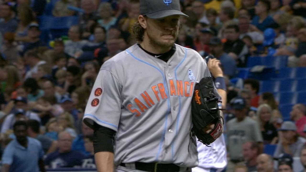 Peavy fans eight