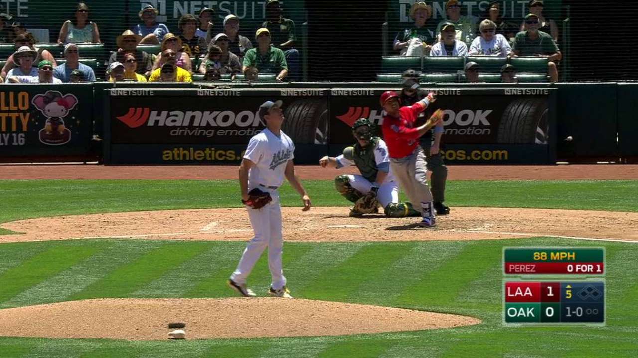Perez's solo homer