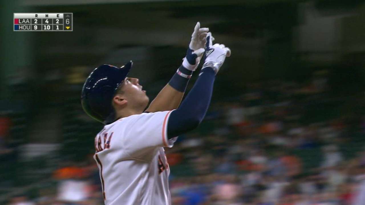Correa's two-run homer