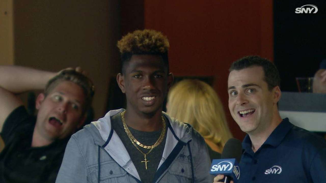 Mets' top 2016 Draft pick Dunn backed by support of family
